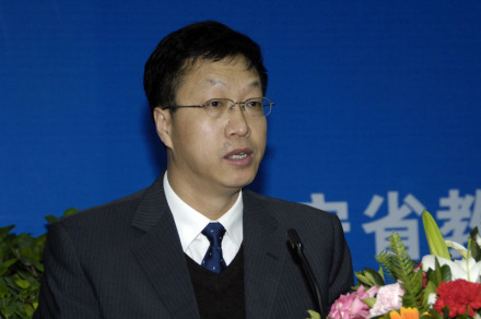 刘益春（中国科学院院士，东北师范大学原校长）_百度百科