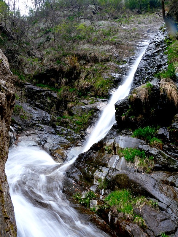  p data-id="gnx2qzu5p8">天峡风景区,原名为龙门大峡谷,占地14平方