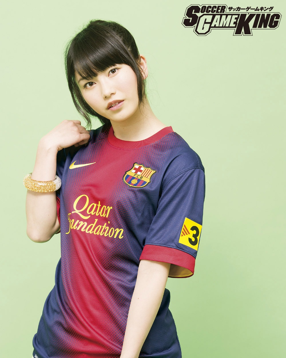  p>横山由依(よこやま ゆい),1992年12月8日出生于日本京都府, a