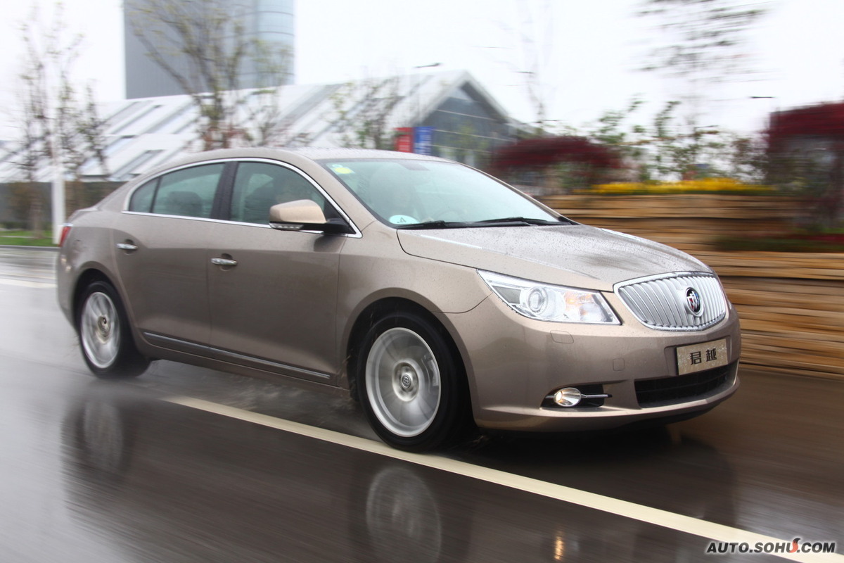  p>君越(lacrosse)是上汽通用在2006年2月22日推出的一款全新中高档