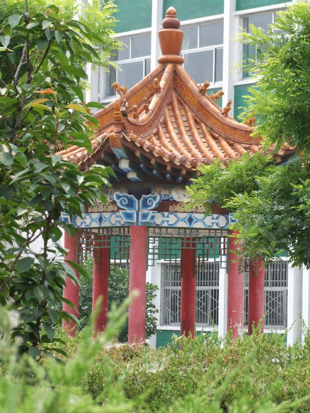 山西省范亭中学