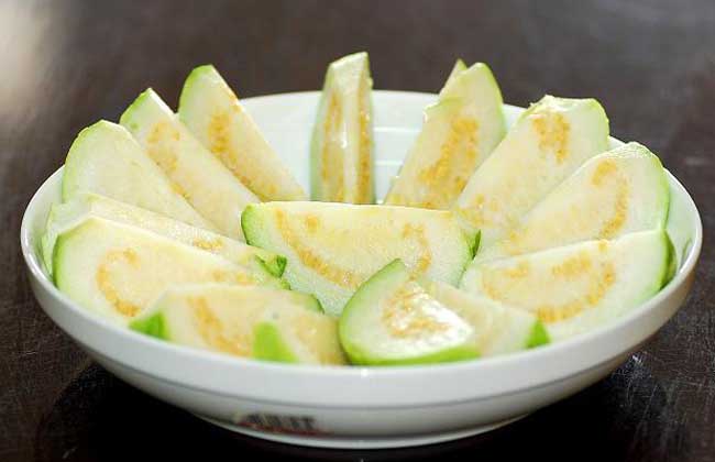 番石榴炒桂圆肉