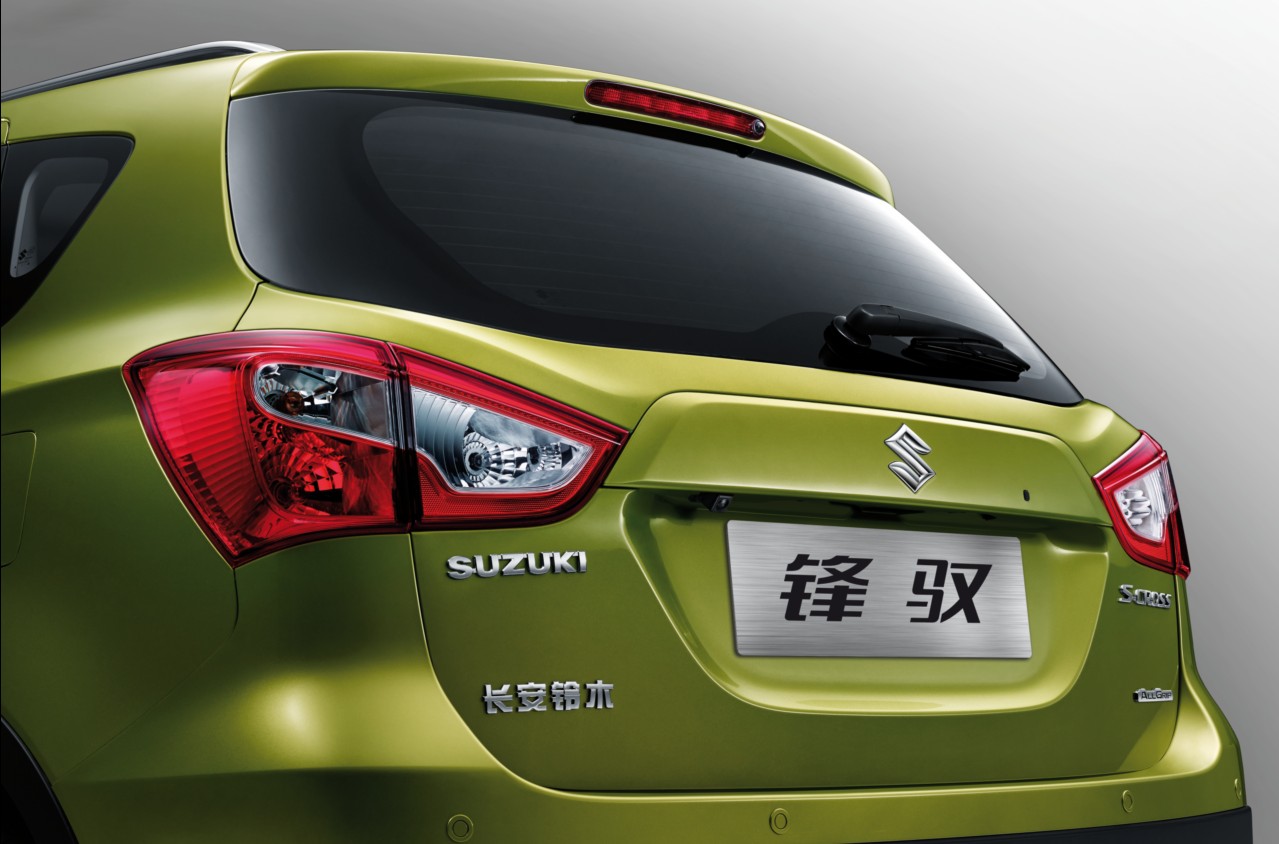 锋驭是长安铃木的首款suv车型,定位于紧凑型城市suv车型.