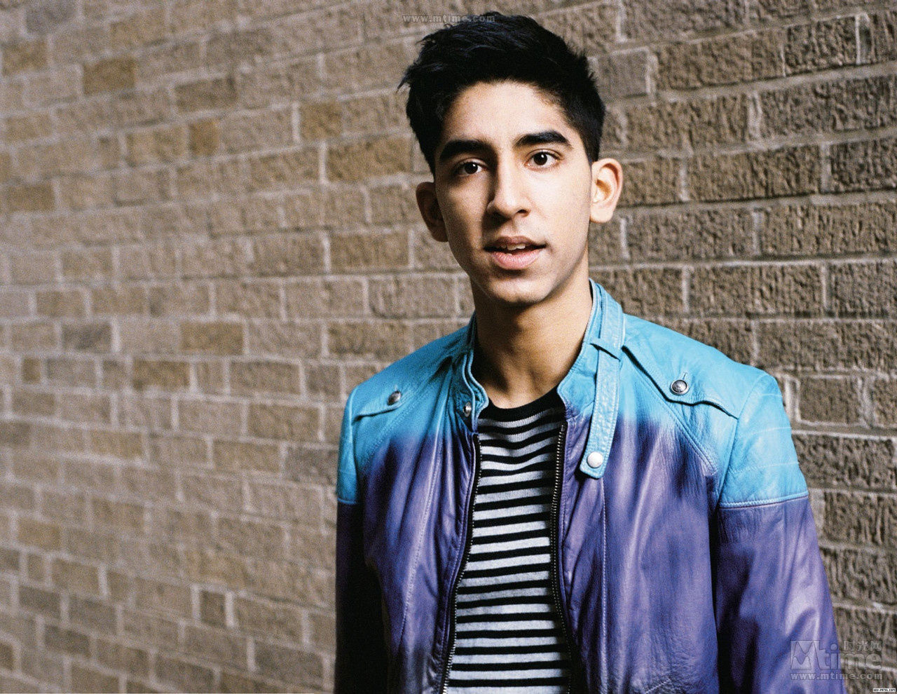  p>戴夫·帕特尔(dev patel),1990年4月23日出生于英国伦敦哈罗区