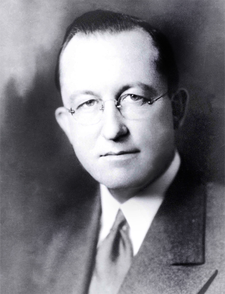  p>詹姆斯·麦肯锡(james o.
