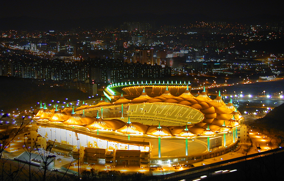  p data-id="gnawlxdxlq">仁川文鹤体育场位于韩国仁川广域市南区文