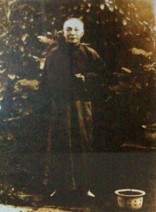  p>蒋介卿(1875年~1936年),男,汉族,名瑞生,字