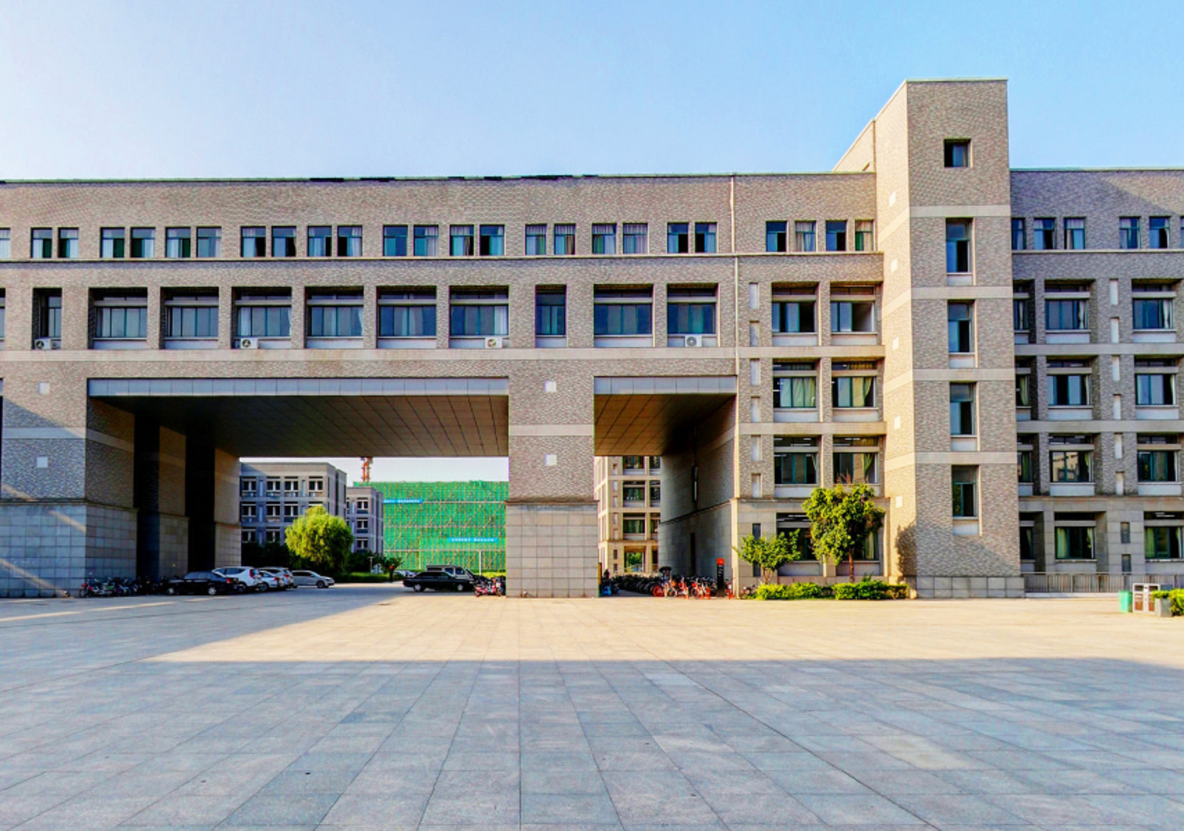 data-lemmaid="209822">山东省 /a>济南市,学校是一所综合性高等师范