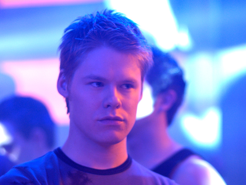 harrison) /i>,1977年11月2日出生于美国 a target="_blank" href="