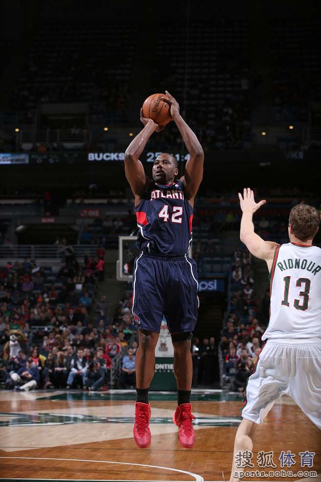  p data-id="gnrw4xgumq">埃尔顿·布兰德(elton brand),1979年3月11