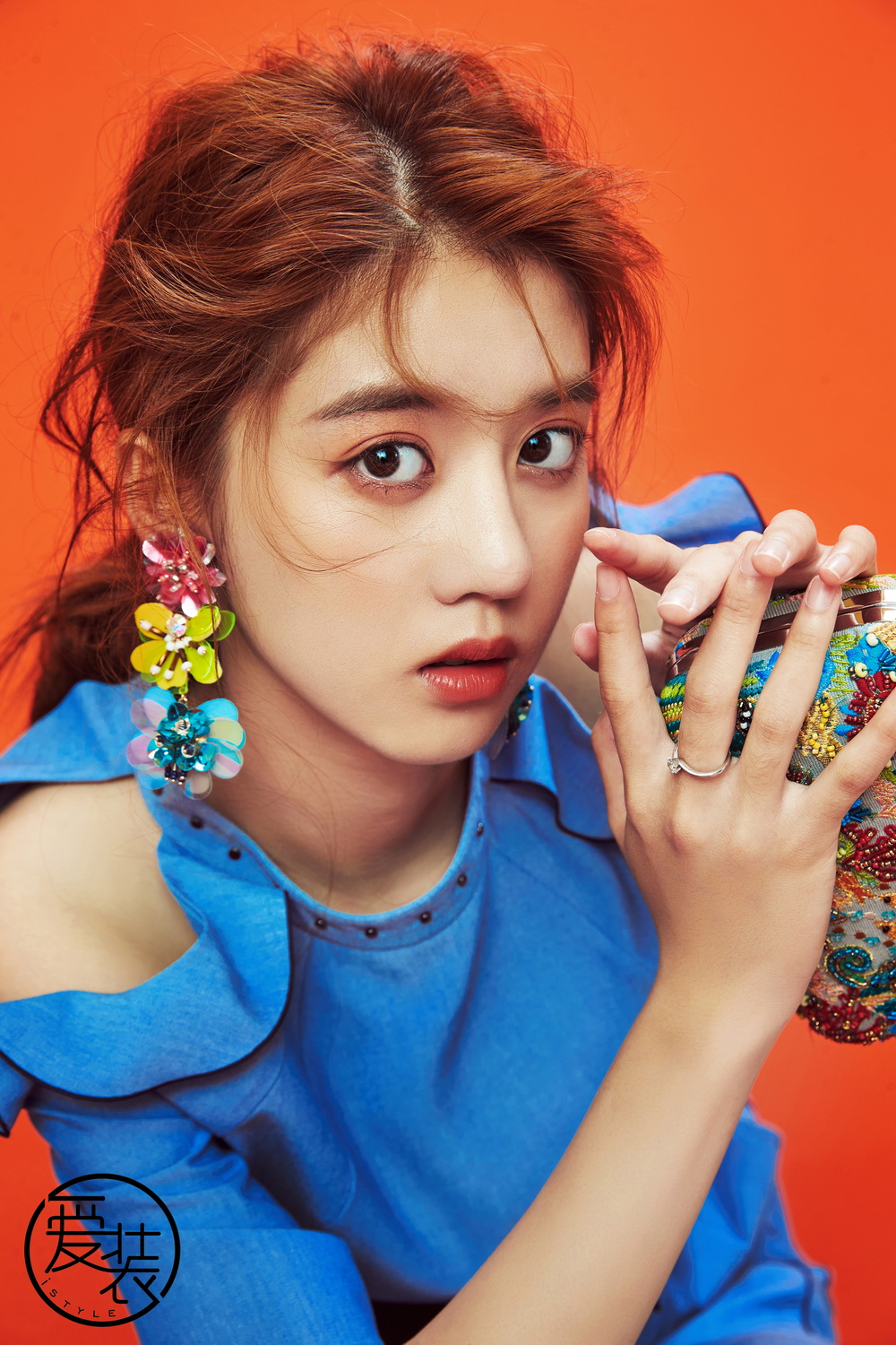  p>李凯馨,1999年10月12日出生于中国台湾,新加坡籍华裔影视女演员