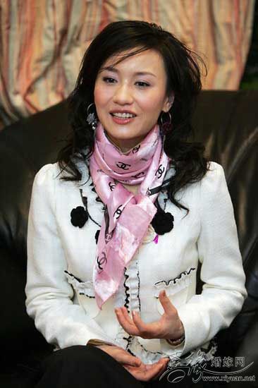  p data-id="gntogmcx1v">李菲,3月3日出生于广西壮族自治区桂林市,自