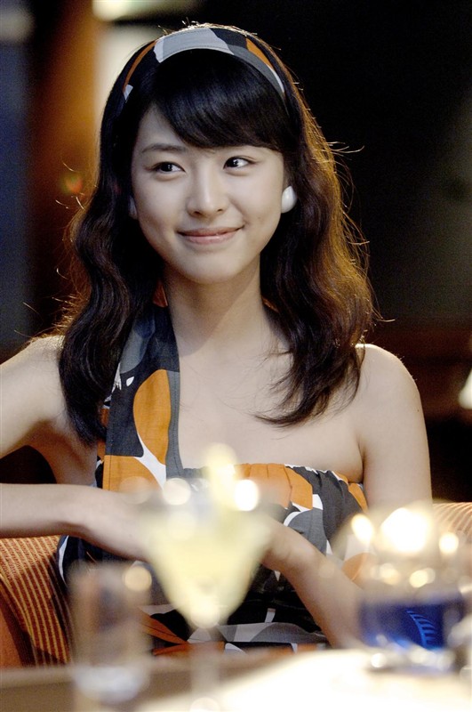  p>李沇熹(lee yeon hee),1988年2月26日出生于韩国,韩国女演员,模特.