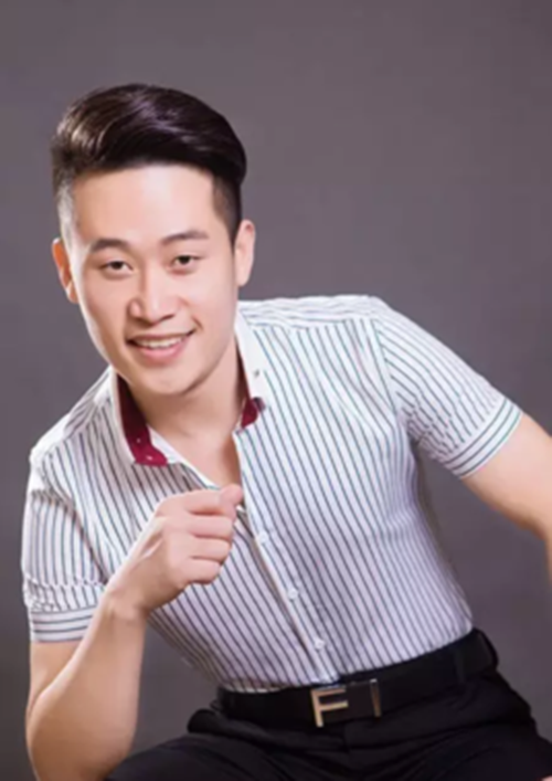  p>苏文,中国内地男歌手,1988年7月17日出生,陕西