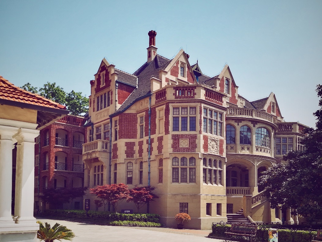  p>汪公馆于1931年建立,地置是上海市愚园路1136弄31号,为娶续弦大夏