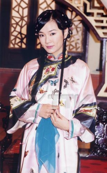  p>谢金燕 i>(jeannie hsieh) /i>,1974年12月25日出生于台湾省高雄市