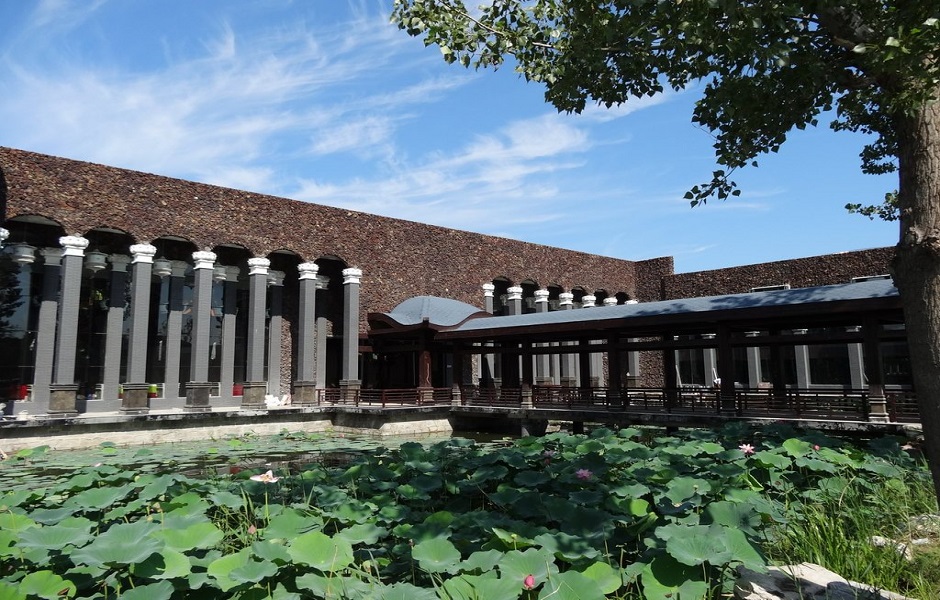 星湖园温泉度假村