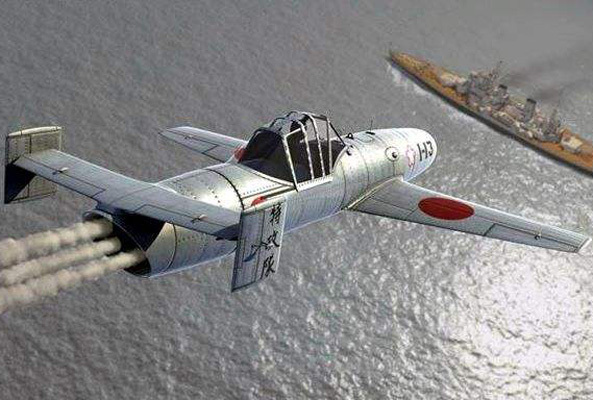 日本神风特攻队死亡率高达80%，这个人参加了8次却安然无恙_百科TA说