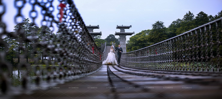 武汉青禾蒙娜丽莎婚纱摄影光谷店