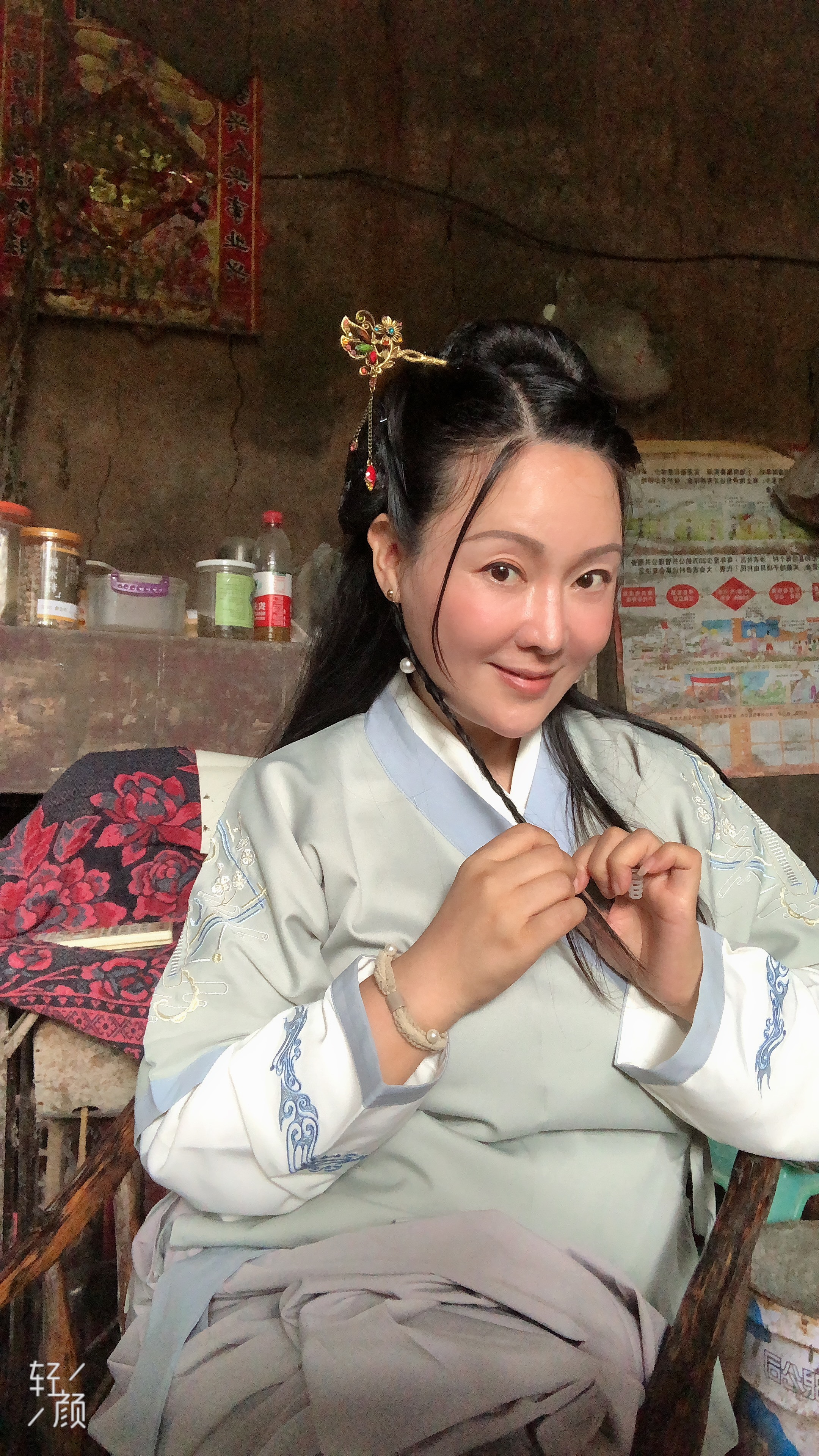 id="gnat6c5r4p">兰婷,1976年12月13日出生于四川成都,中国内地女演员