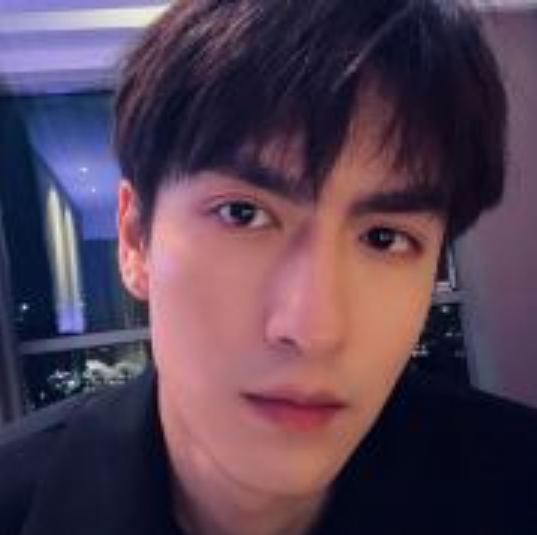  p data-id="sa0ffdrtnkjb">崔佳楠,自媒体创作