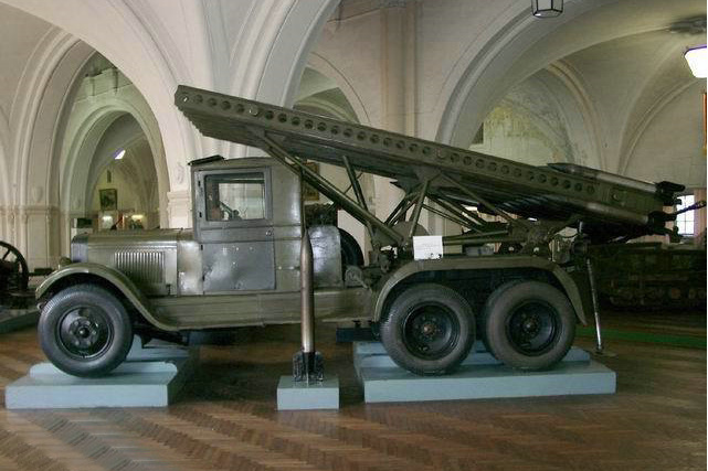 喀秋莎多管火箭炮