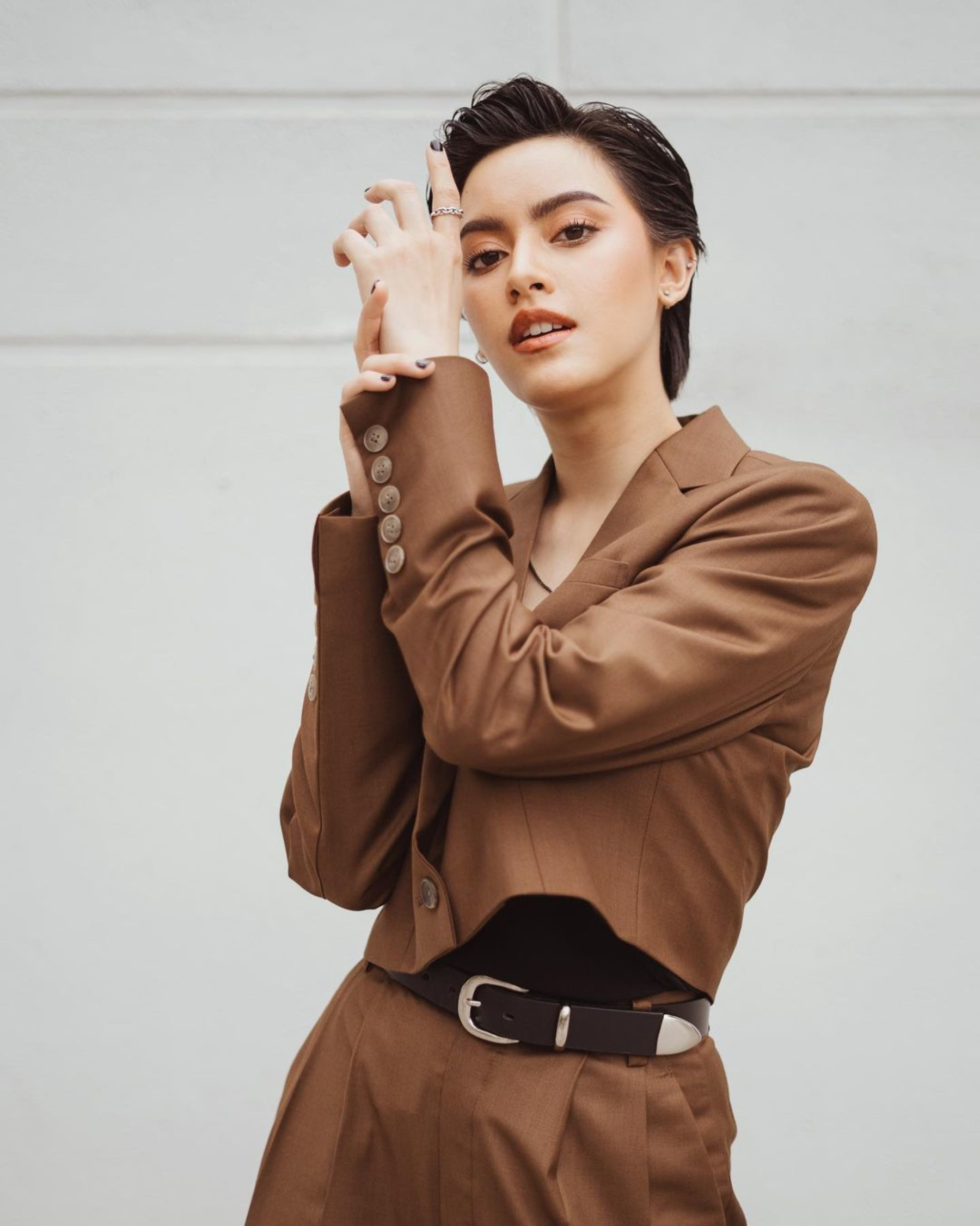 查恩雅·麦克洛里