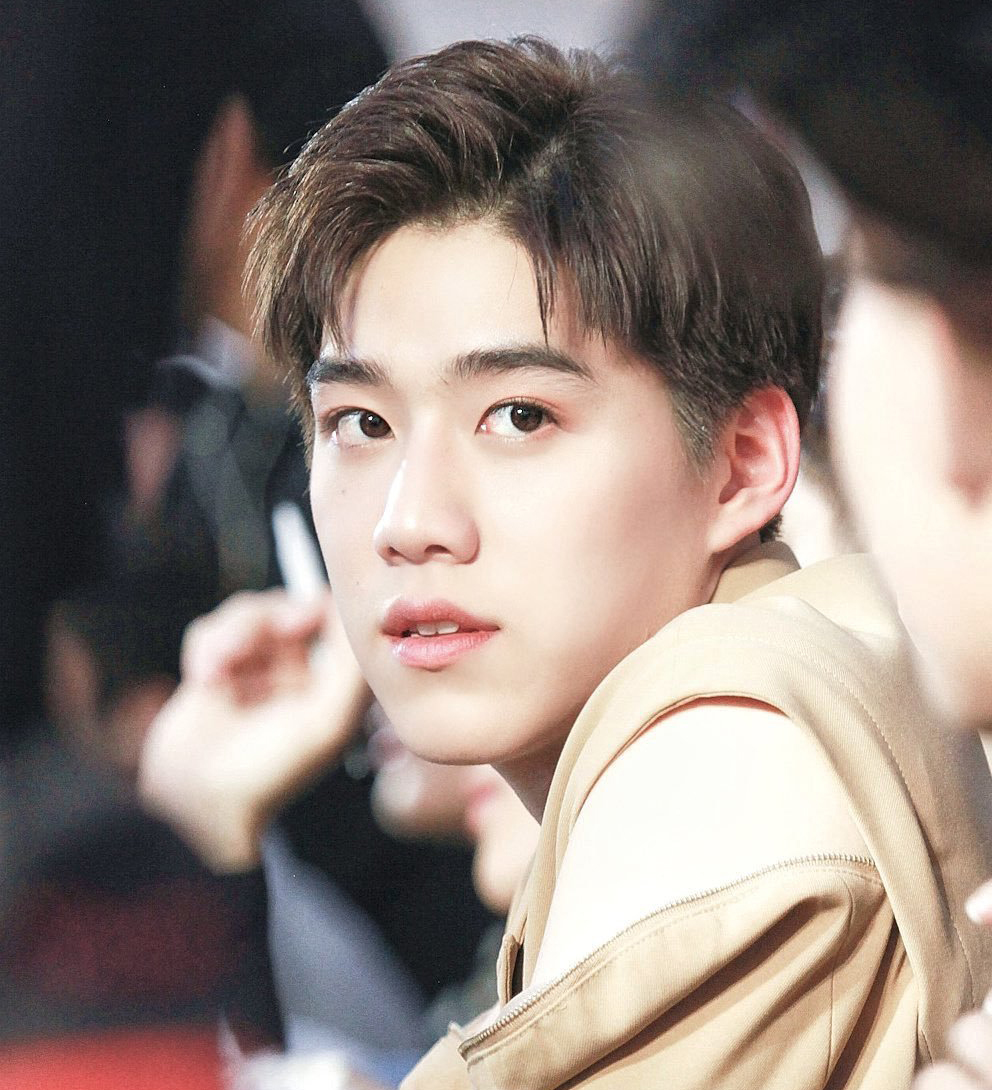 大学/4898553" data-lemmaid="4898553">泰国农业大学 /a>,泰国男演员