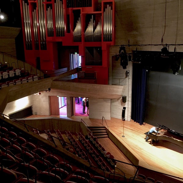  p>汉诺威音乐,戏剧与媒体学院(德语:hochschule für musik, theater