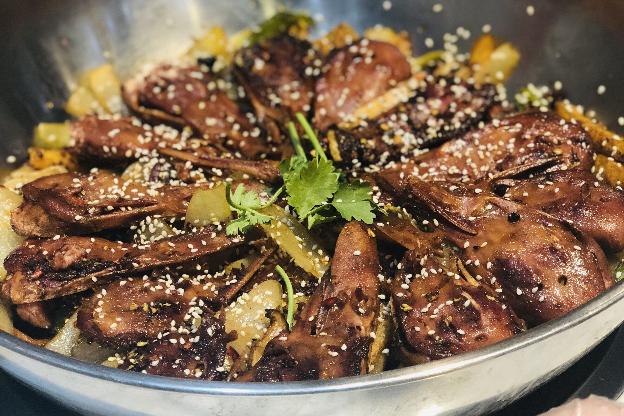 一品渝香干锅鸭头(二部)