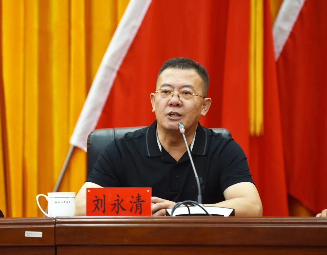  p data-id="tdvwnbpb3wuk">刘永清,内蒙古自治区鄂尔多斯市东胜区