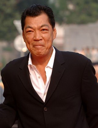 香港演员“大傻”去世12年后，这件事，终于瞒不住了……_百科TA说