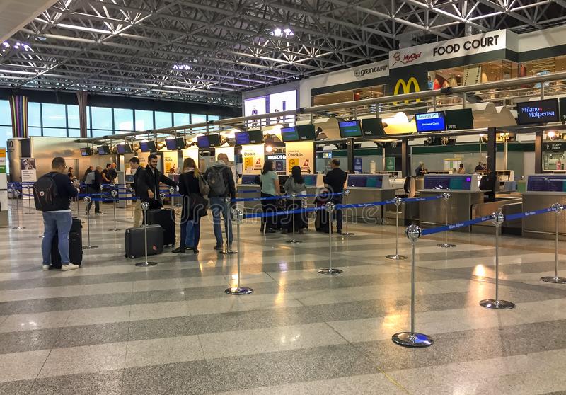  p>米兰马尔彭萨机场( a target="_blank" href="/item/意大利语