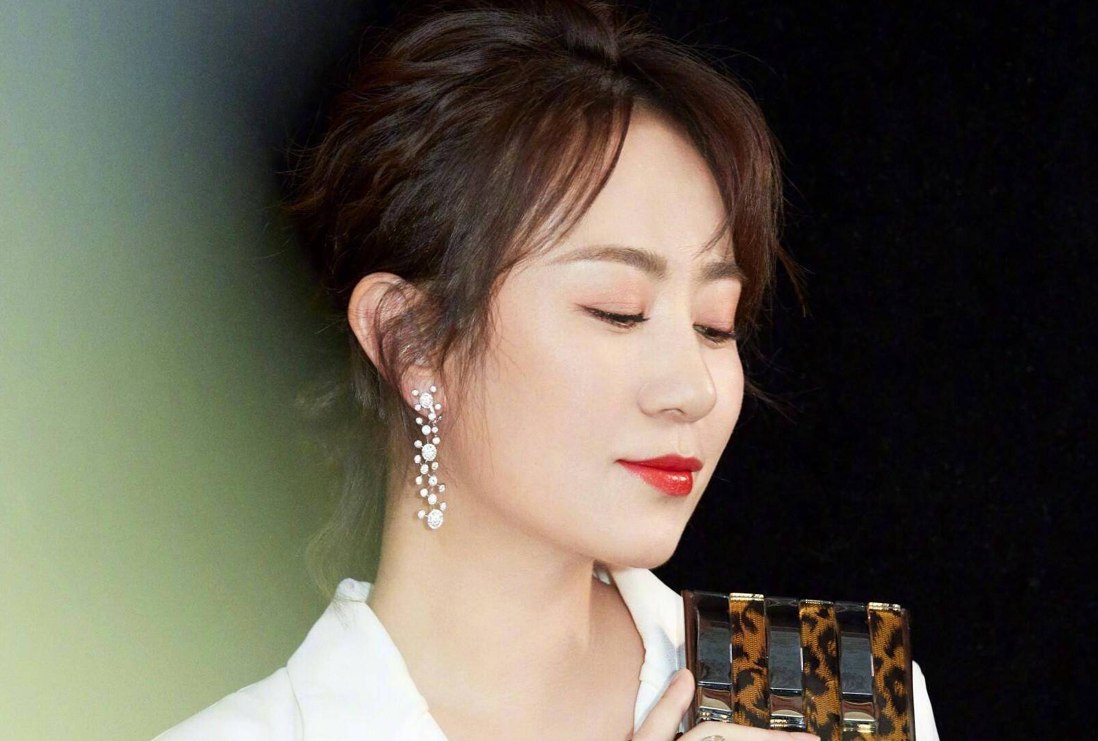 马丽进军国际圈比肩李冰冰？携手破产姐妹卡洛琳出演动作喜剧片_百科TA说