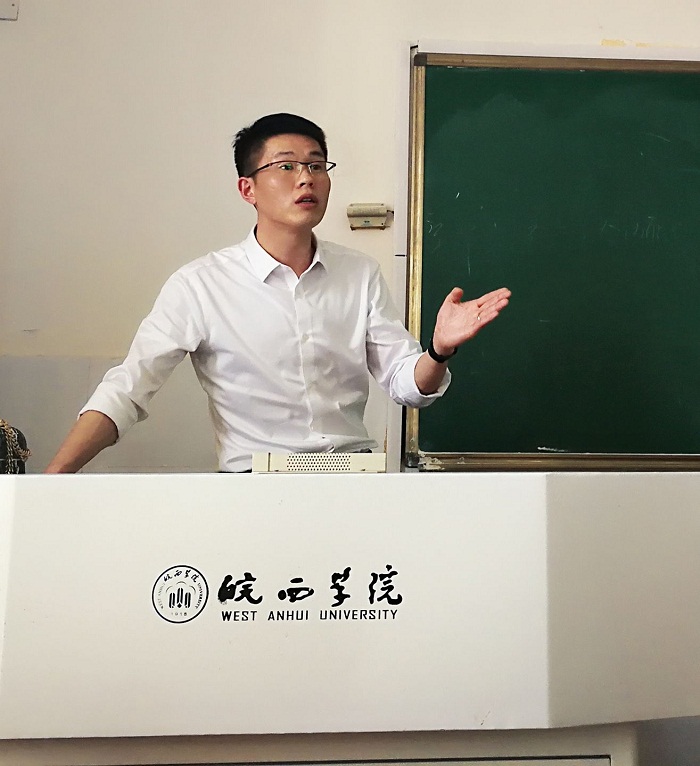  p data-id="gnb8aebtxl">徐朝(zhao),合肥律师