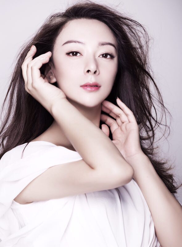  p data-id="gnauz8emek">刘薇,中国内地女演员 sup data-ctrid="2y63