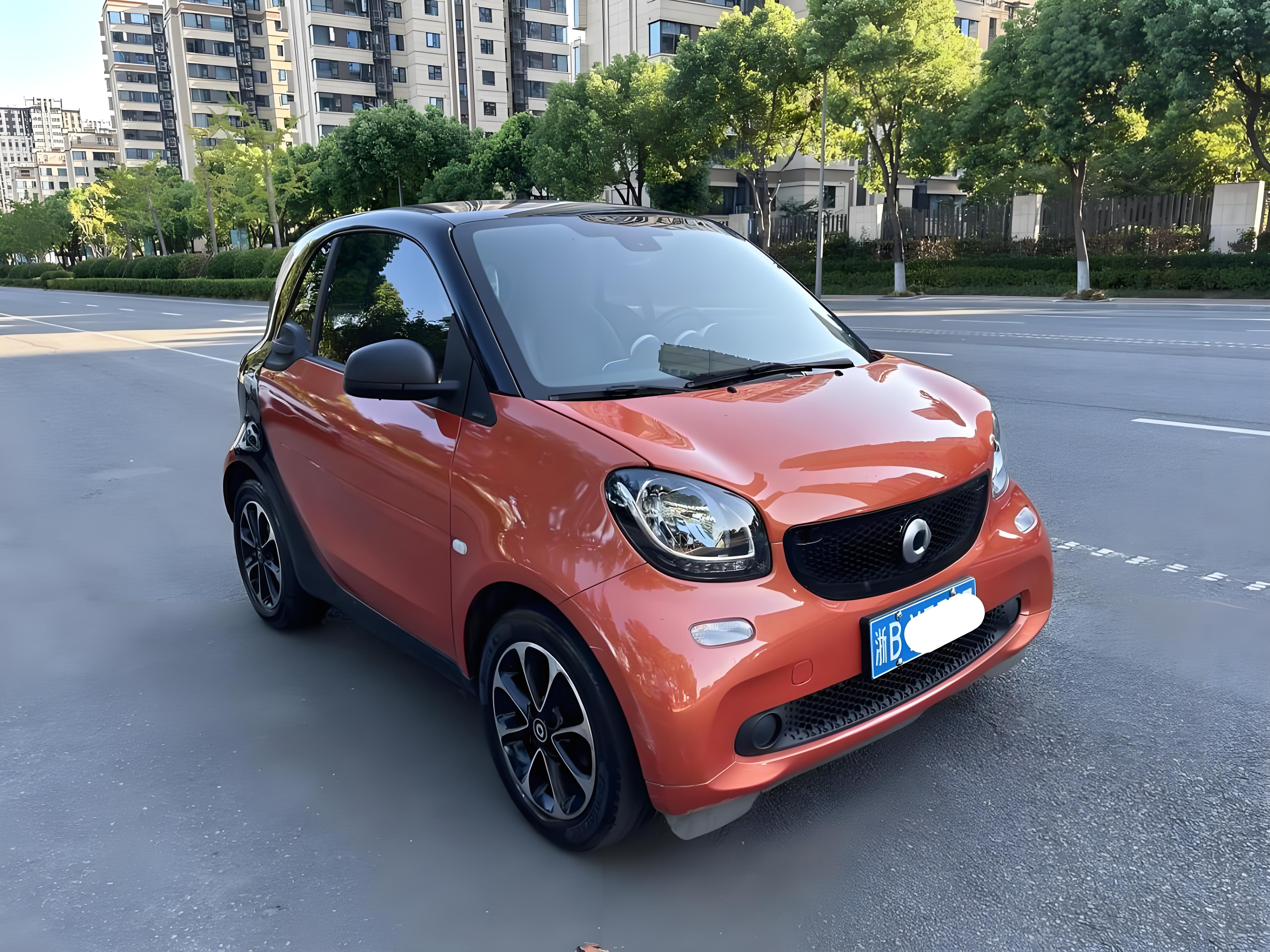 奔驰smarted是奔驰旗下的一款电动汽车