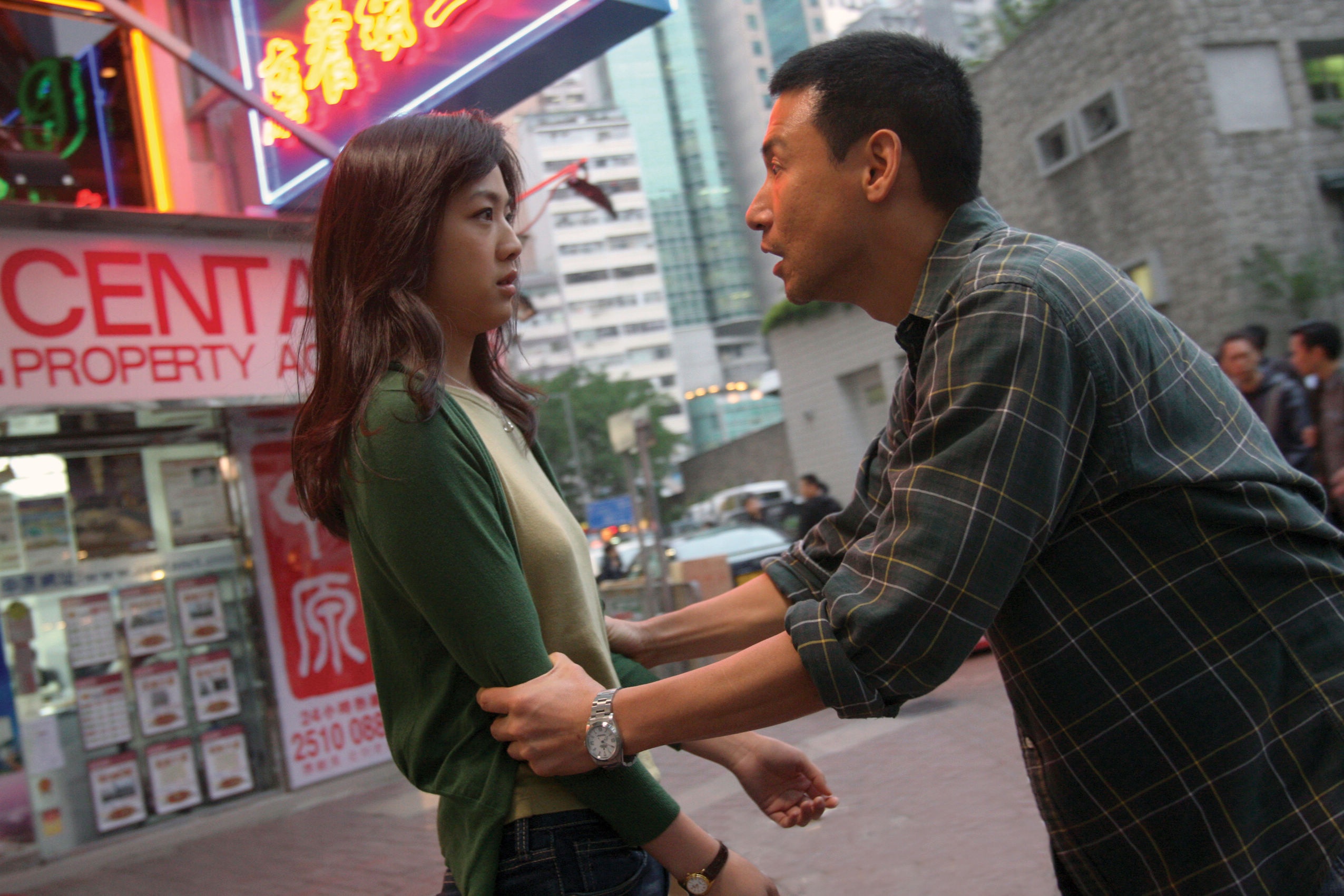  p data-id="gnwjmvndmc">《月满轩尼诗》是万诱引力电影公司出品的一