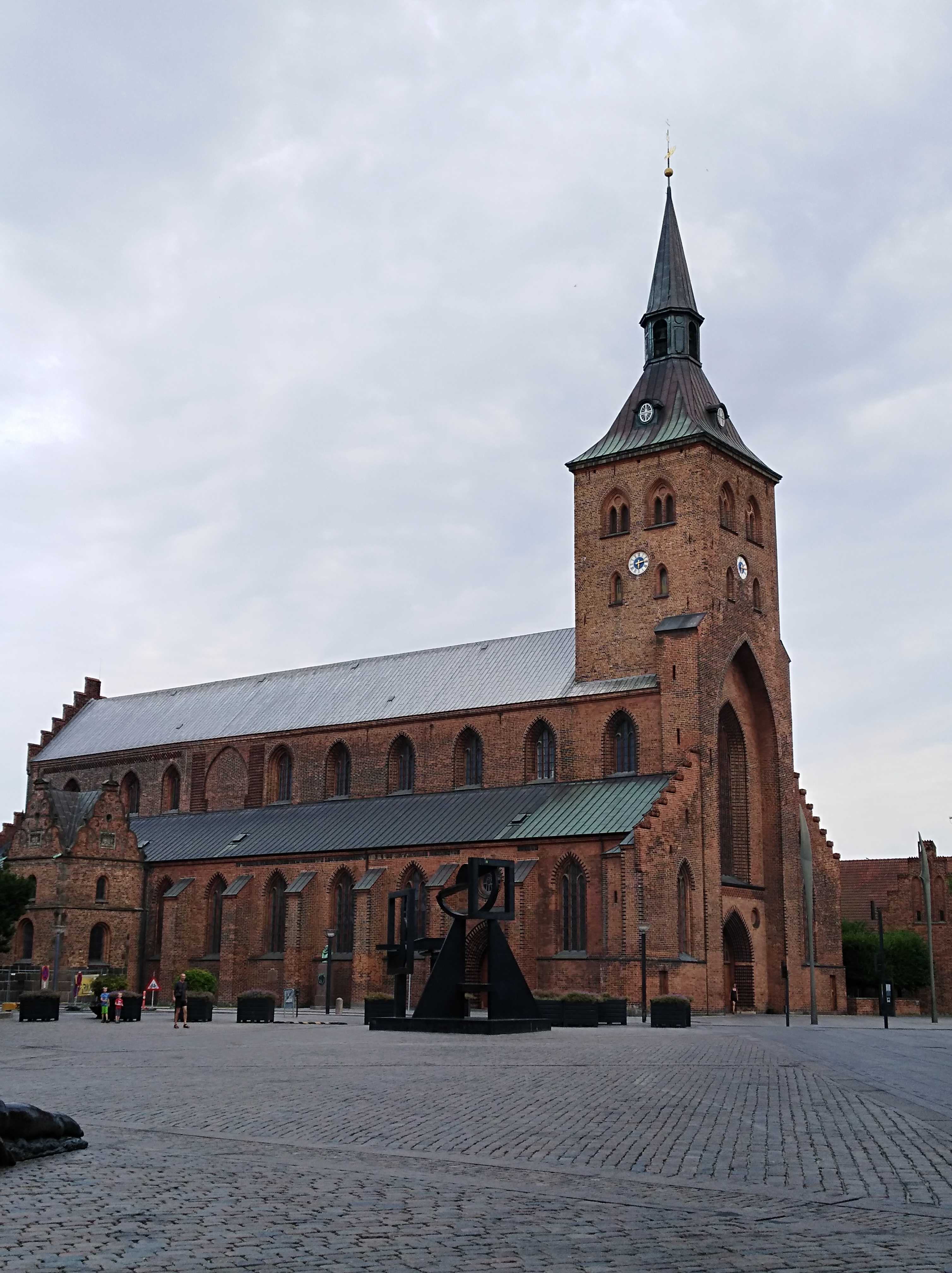  p>欧登塞( a href="#" data-lemmaid="3546141">丹麦语 /a>:odense)