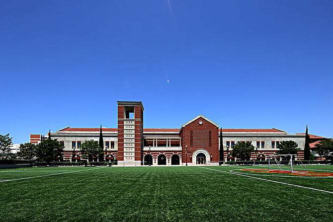 工程学院(viterbi school of engineering),旧称"南加大工程学院"(usc