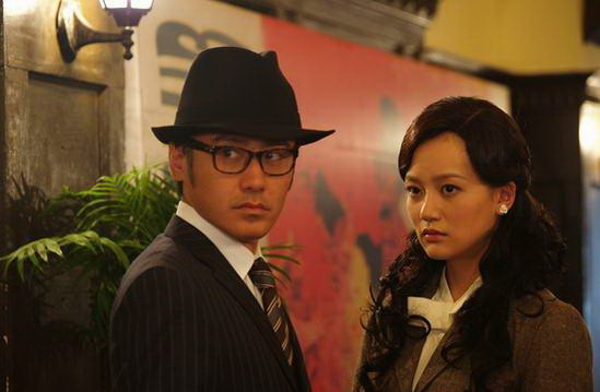  p>《剑谍》是上海蓝星广告传播有限公司出品的谍战电视剧,由浩威执导