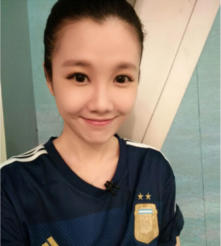  p>刘语熙,1986年9月27日出生于四川省 a href="#">宜宾市 /a>, a