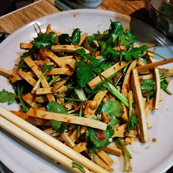 凉拌香菜香干丝