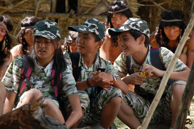 汤希铭,陈茜,黄安,郑好,娜菲莎等众童星主演,在新疆顺利拍摄,他们的