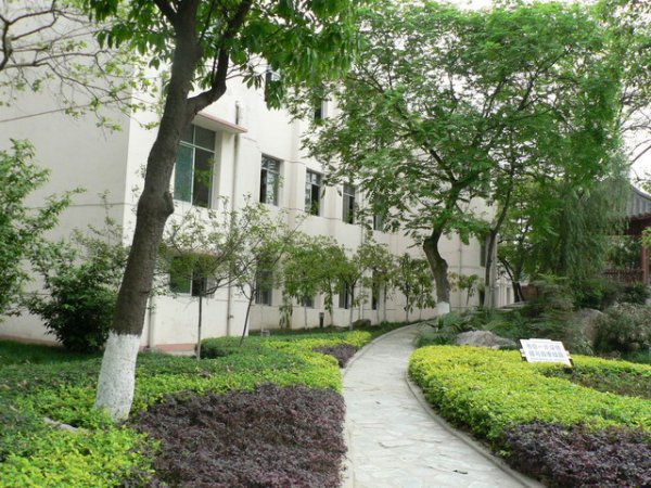 四川省绵阳普明中学