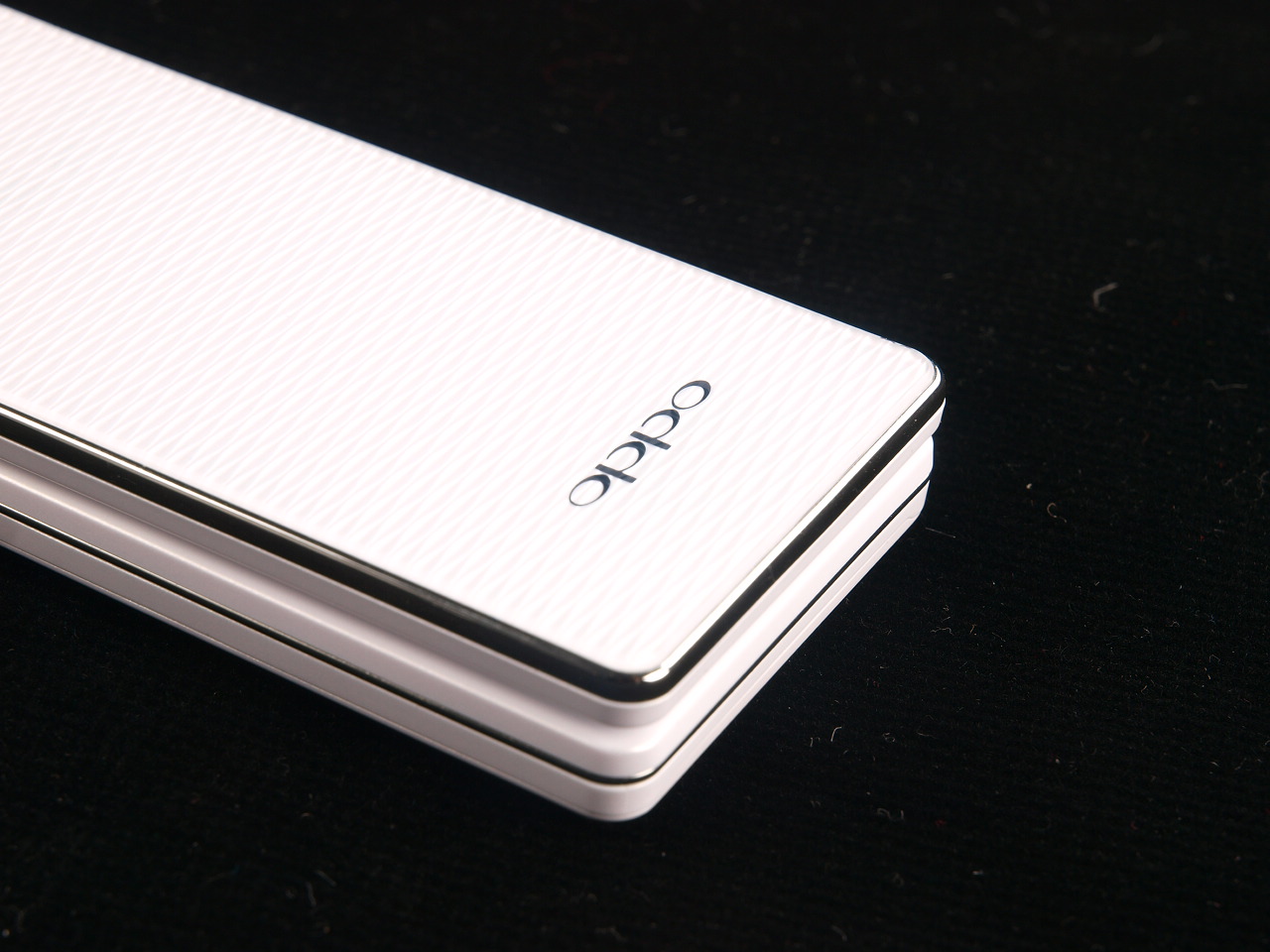 href="#" data-lemmaid="2205837">音乐手机 /a>,配置了oppo obs音效