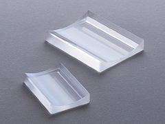  p>平凹柱面透镜是一种光学产品,成发散的线状虚像,用于仅需控制光束