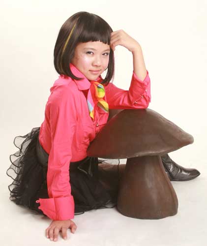 >爆米花,《疯丫头》中由 a target="_blank" href="/item/盛利/63160"