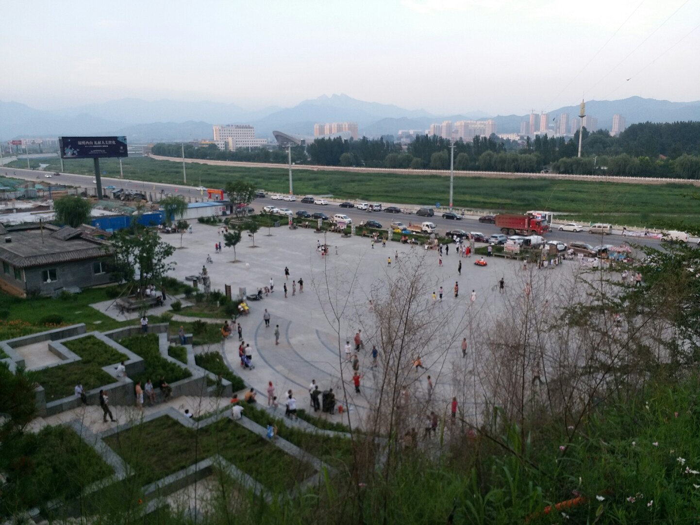 data-lemmaid="153775">河北省 /a>承德市隆化县,是隆化县政府驻地,地