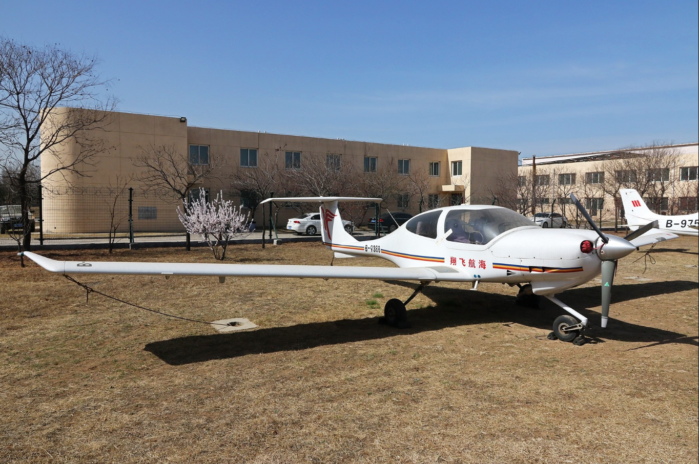  p>北京八达岭机场(beijing badaling airport,icao:zbdl,许可证编号
